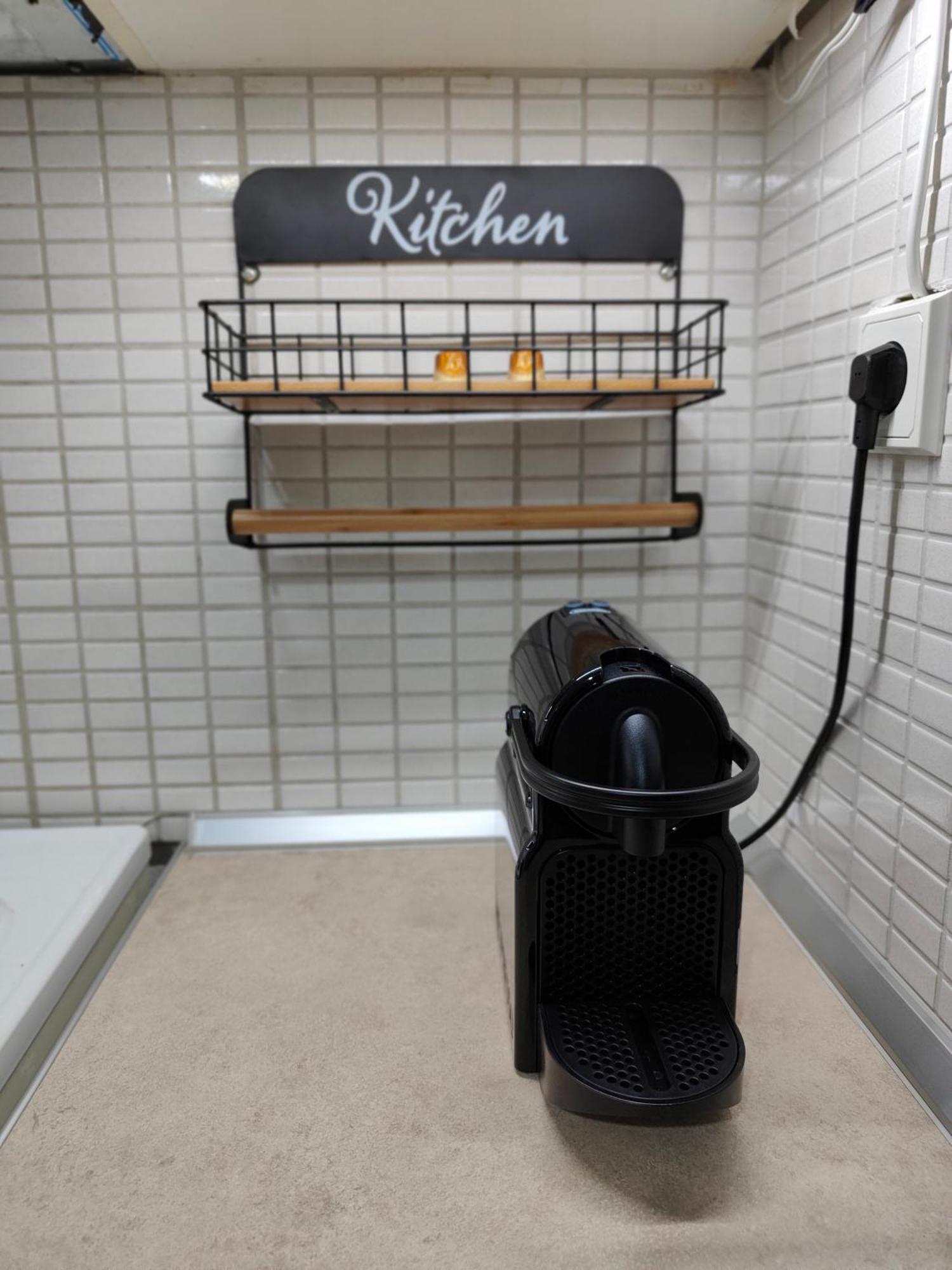 Rock & Roll 1 - Modern Apartment In Trikala 외부 사진