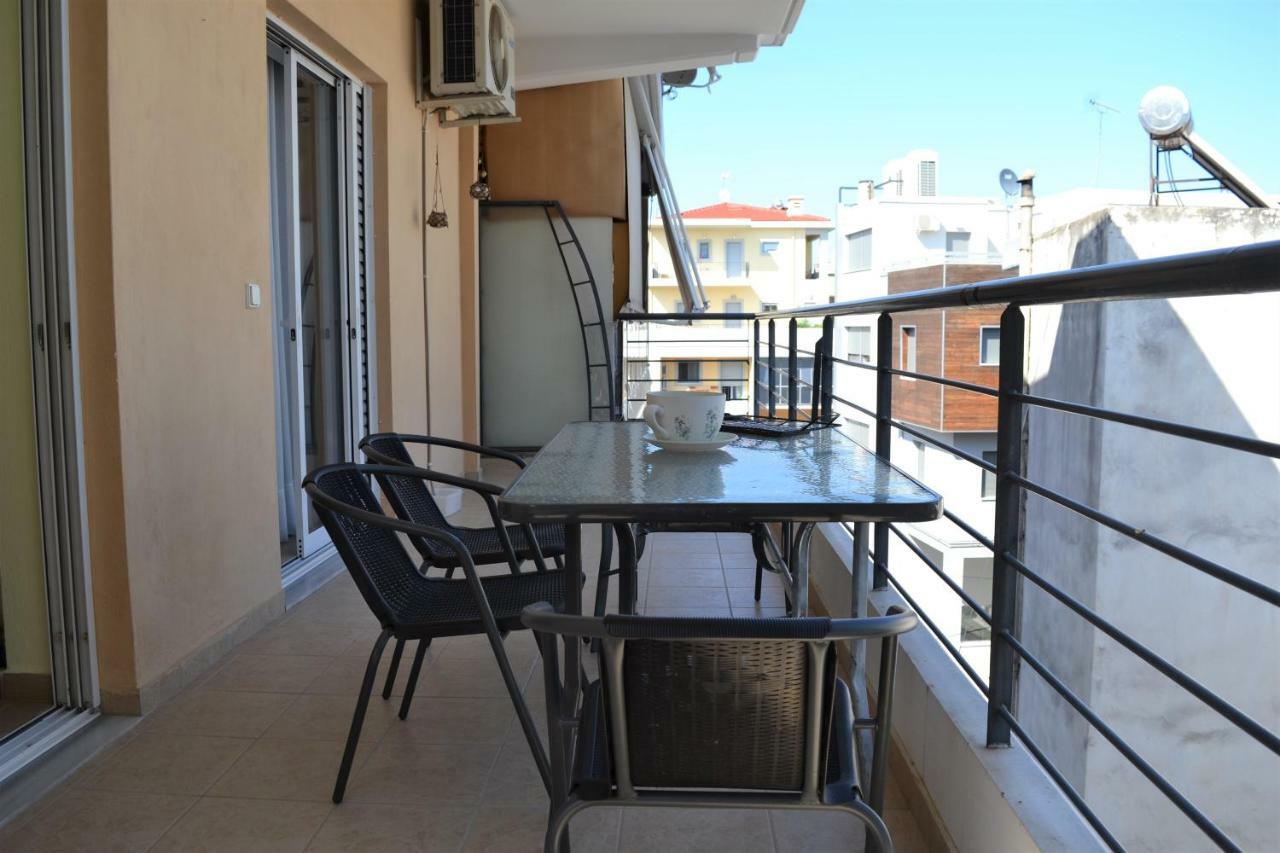 Rock & Roll 1 - Modern Apartment In Trikala 외부 사진